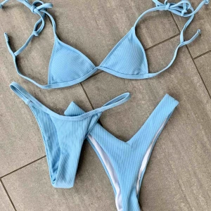  - Helt ny bikini säljes pga fel storlek, frakt tillkommer