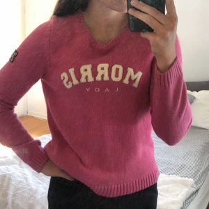 Tröja från märket Morris  - En tröja från märket Morris, den är i storlek M, men passar mig som är S. Använd ett fåtal gånger!  Är du intresserad så hör av dig, frakt kan tillkomma! 