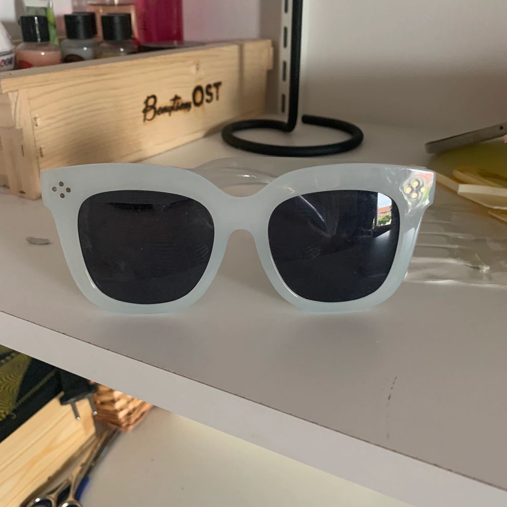 Solglasögon - Bik Bok | Plick Second Hand