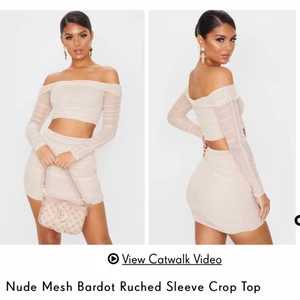 Nude Crop top - En beige crop top, storlek 36. Aldrig använt innan