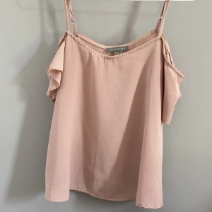 Rosa beige blus - Rosa/beige blus från ”Dont Ask why” i storlek S. 