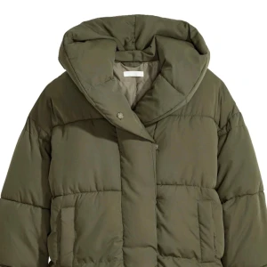  - SÖKER ! Söker denna i storlek 34 !! 