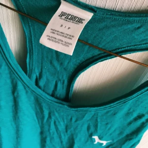  - 🔹Träningslinne från PINK🔹  •knappt använt, bra skick •fraktfritt