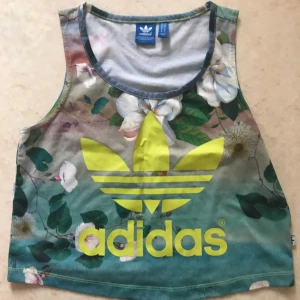  - Snyggt linne från adidas!