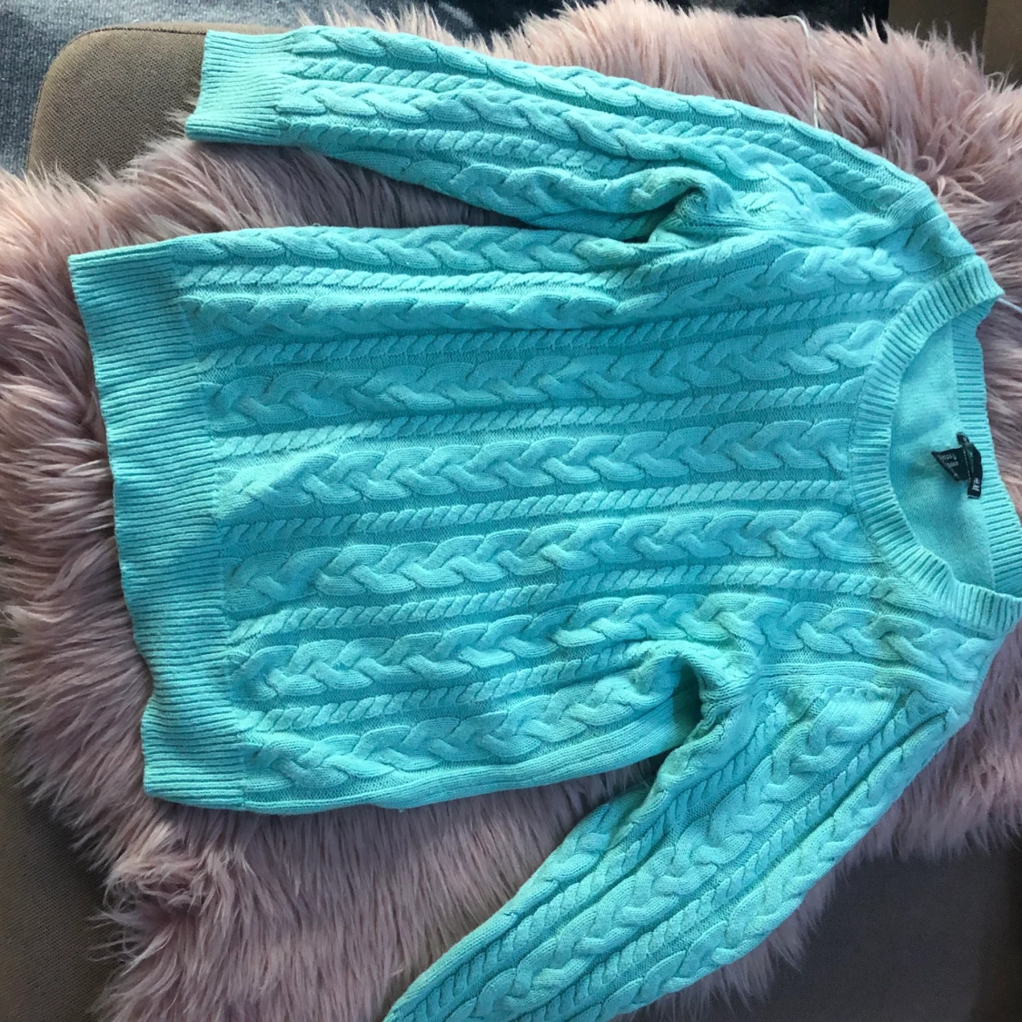 Turkos /ljusgrön tröja