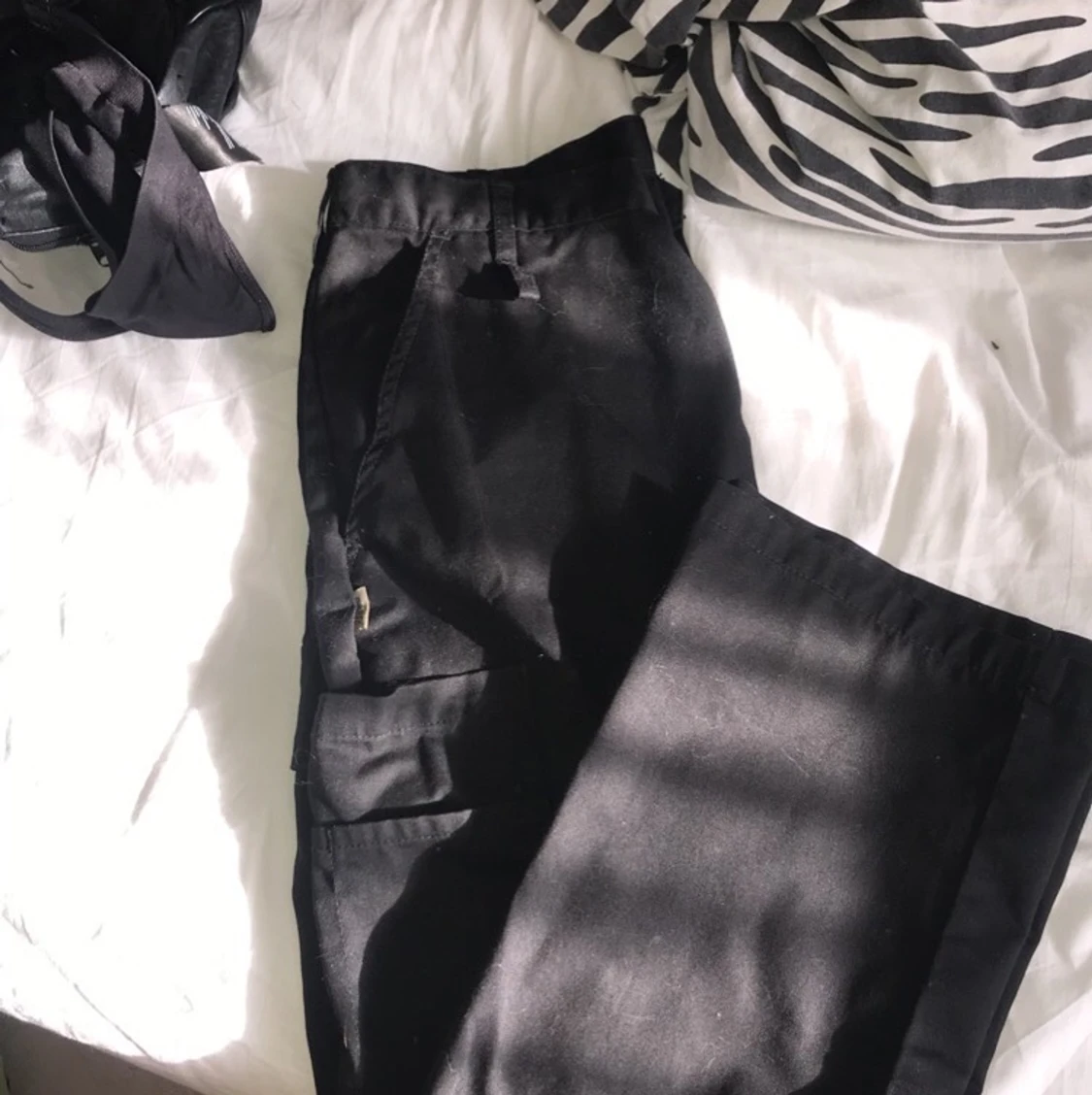 svarta cargopants  - 91