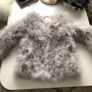  - Jättefin PelloBello jacka, knappt använd