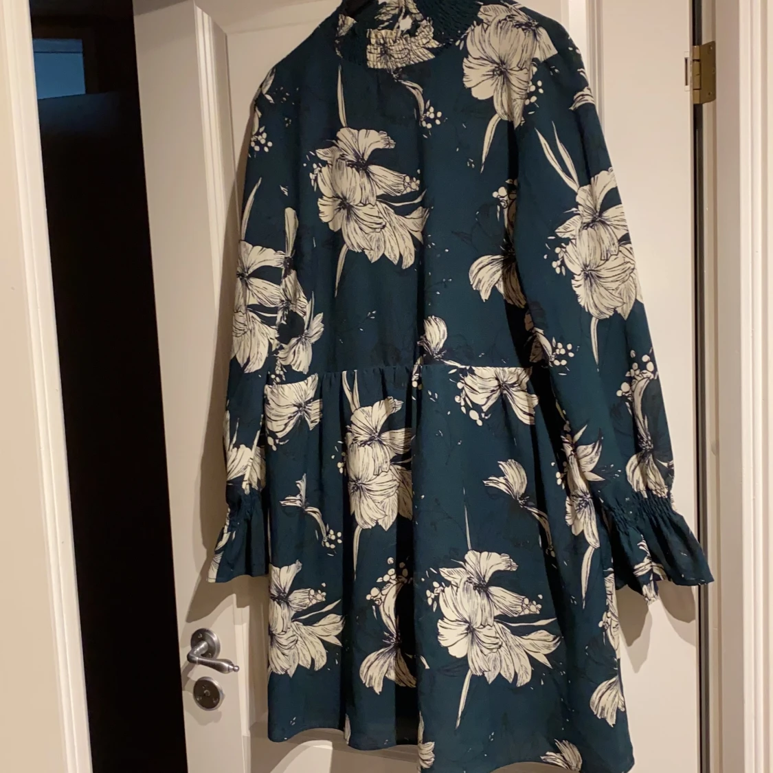 Klänning från Vila i strl L