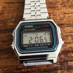  - Trevligt använt skick. Fungerar som den ska. Kan hämtas i Uppsala eller skickas mot fraktkostnad 