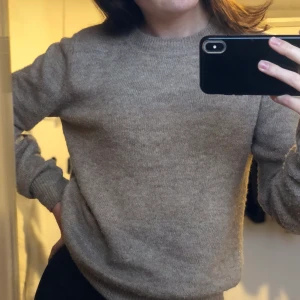 Stickat - En fin stickad tröja från H&M