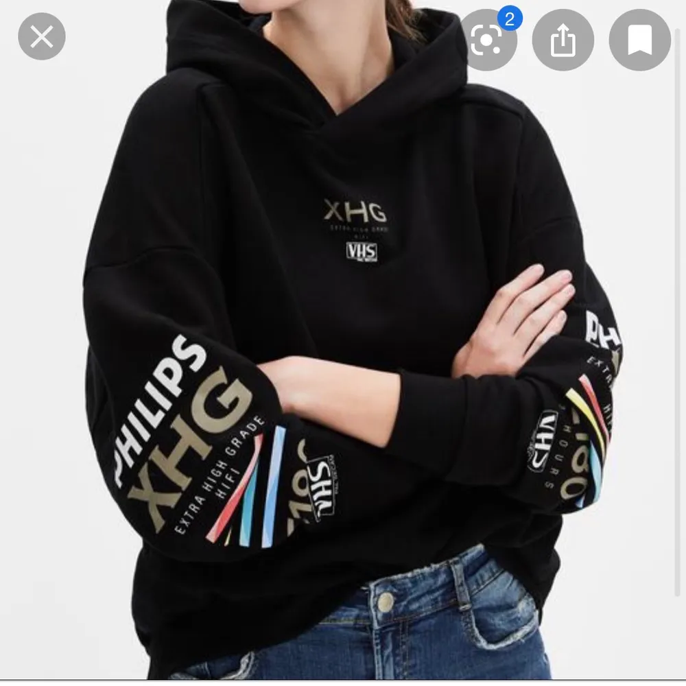 Super cool hoodie från Zara som inte längre finns på hemsidan⚡️⚡️(inte mina bilder) . Hoodies.
