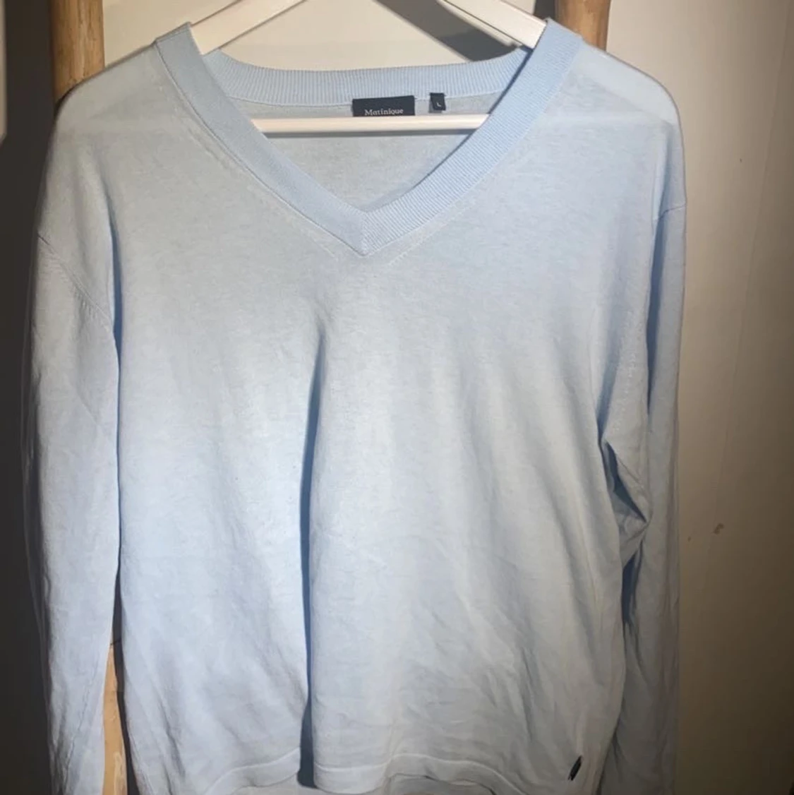 Ljusblå tröja  - 90