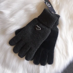 Herr Vantar - NYA fodrade vantar med tags kvar. Extra slitstark yta i handflatan. Herr stl L/XL  📦 Har Swish. Kan skickas. Djurfritt & Rökfritt hem.