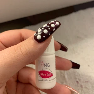 Nagellim  - Helt nytt ❤️