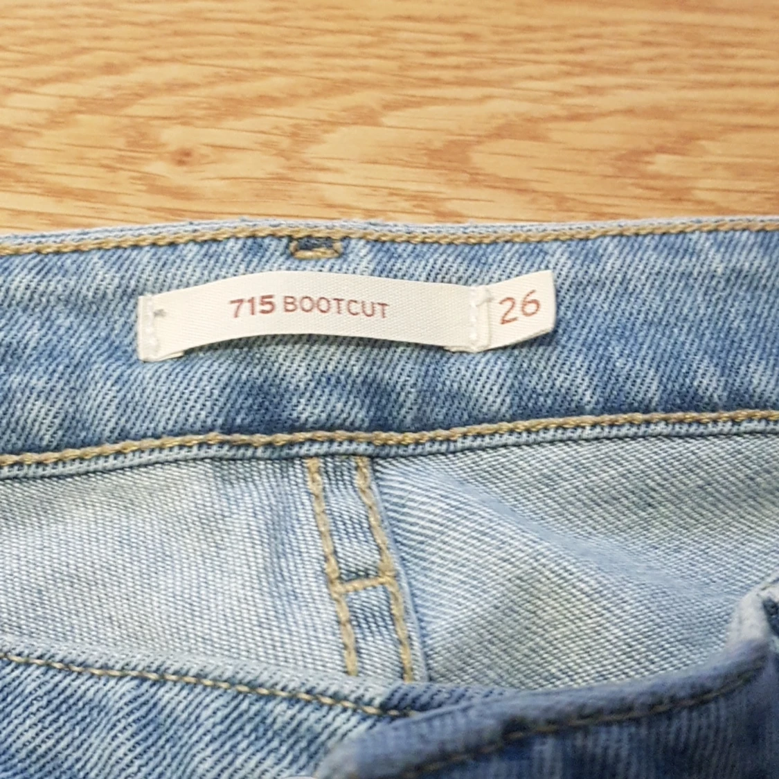 Levis  - 90