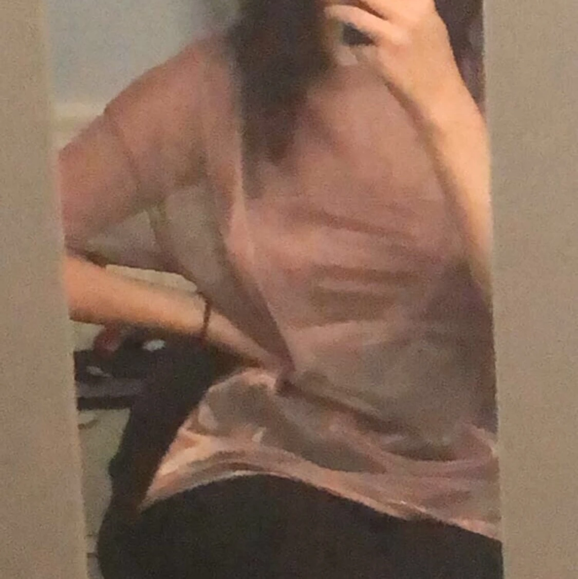 Rosa Genomskillnig tröja 