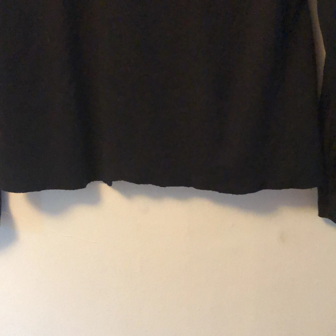 Långärmad svart tröja  - 90