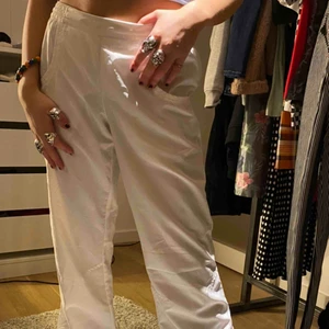  - Puma byxor!! Skit snygga i bra skick!!