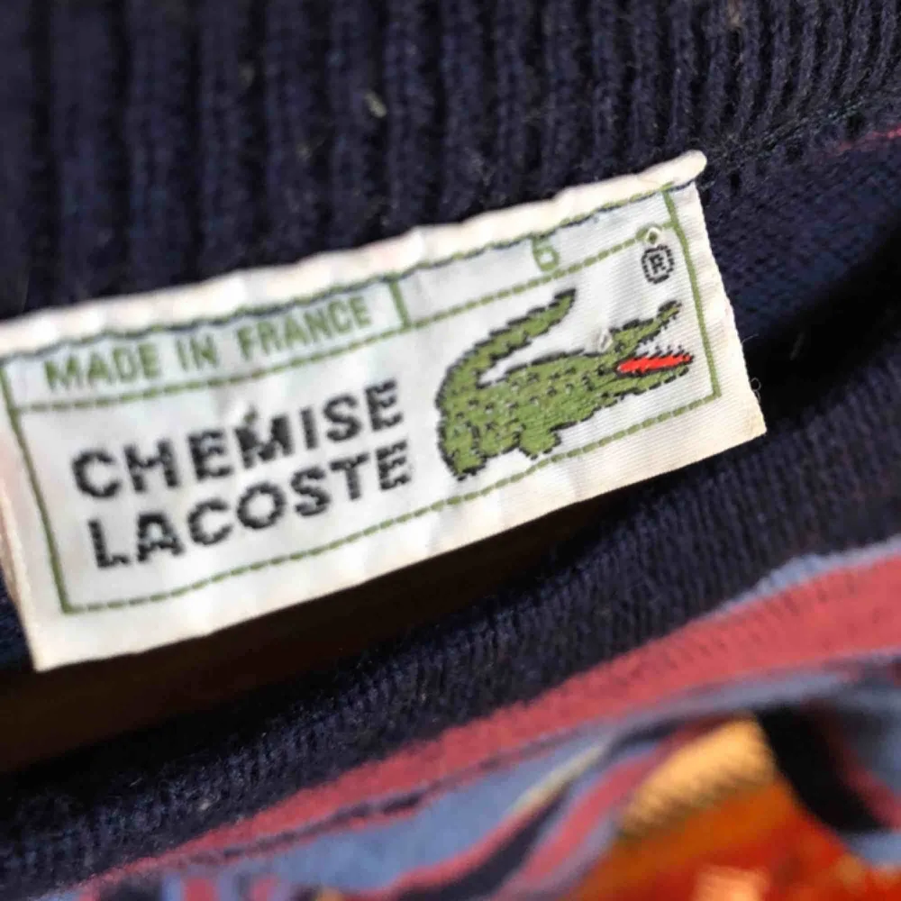 Vintage Lacoste - Made In France - Kan hämtas i Uppsala eller skickas mot fraktkostnad . Stickat.