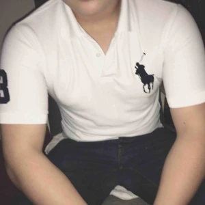  - Ralph lauren tröja vit (herr) Storlek M Bra skick