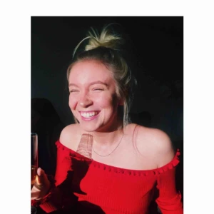  - Storlek M men passar S-L. Köpare står för frakt, betalning via swish