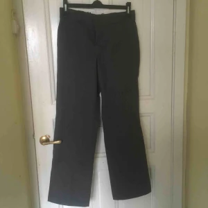  - Gråa Dickies 874 byxor, fri frakt
