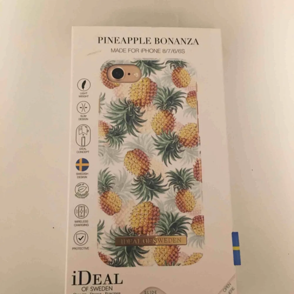 Äkta skal från ideal of sweden. Mönstret heter pineapple bonanza. Köpt för 299kr. Accessoarer.