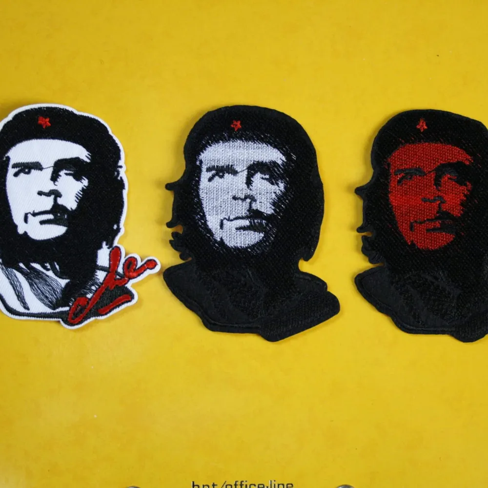 Tygmärke med Che Guevara på! En av dem för 29kr inkl frakt. Vänster såld Ca 9x6 cm. Övrigt.
