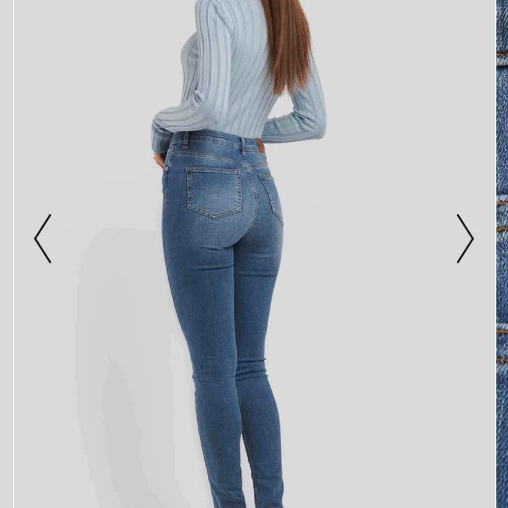 Oanvända jeans. Ordinarie pris 399. Jeans & Byxor.