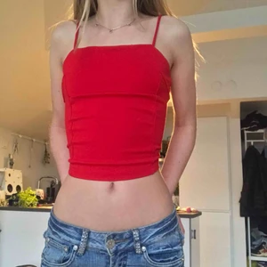 Linne - Gulligt och fint rött linne❤️❤️❤️