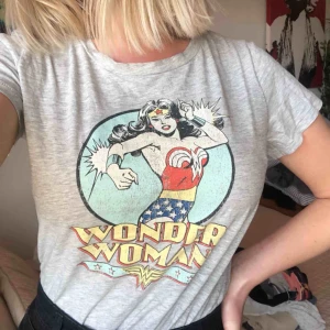  - Asball tshirt! Köpare står för frakt! Kontakta mig för frågor eller bilder❤️
