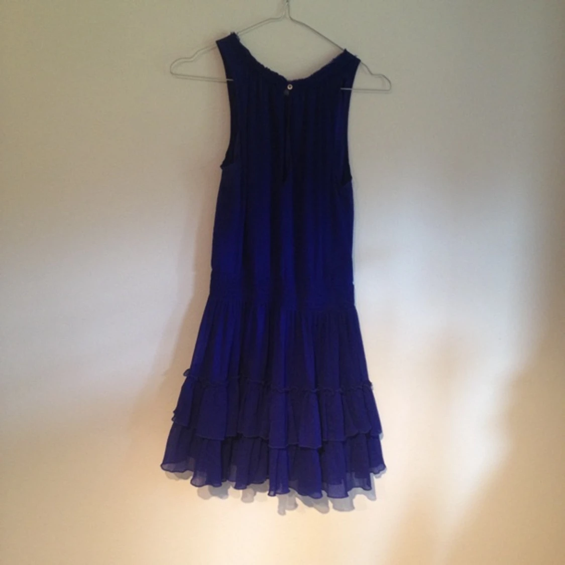 Blå klänning med resår i midjan. Från zara