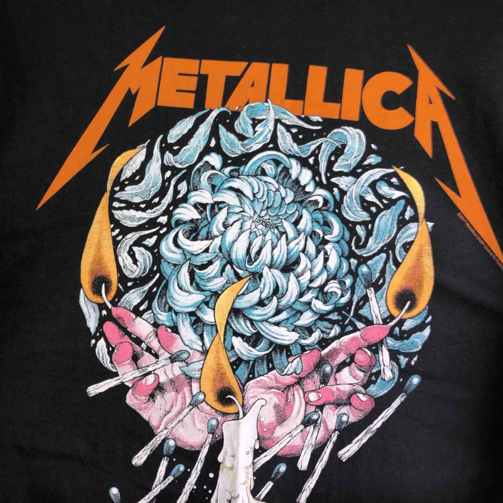 METALLICA T-SHIRT - M - Unisex - Gott Skick - Kan mötas upp inom Östergötlands Län och ev Stockholm.. T-shirts.