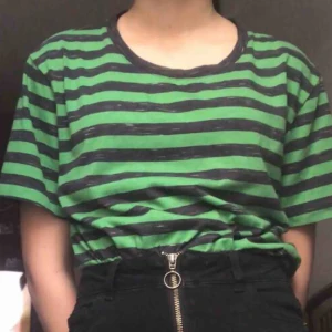  - Vet inte vart den e köpt, jätte bra skick ( bara använd 2 gånger)