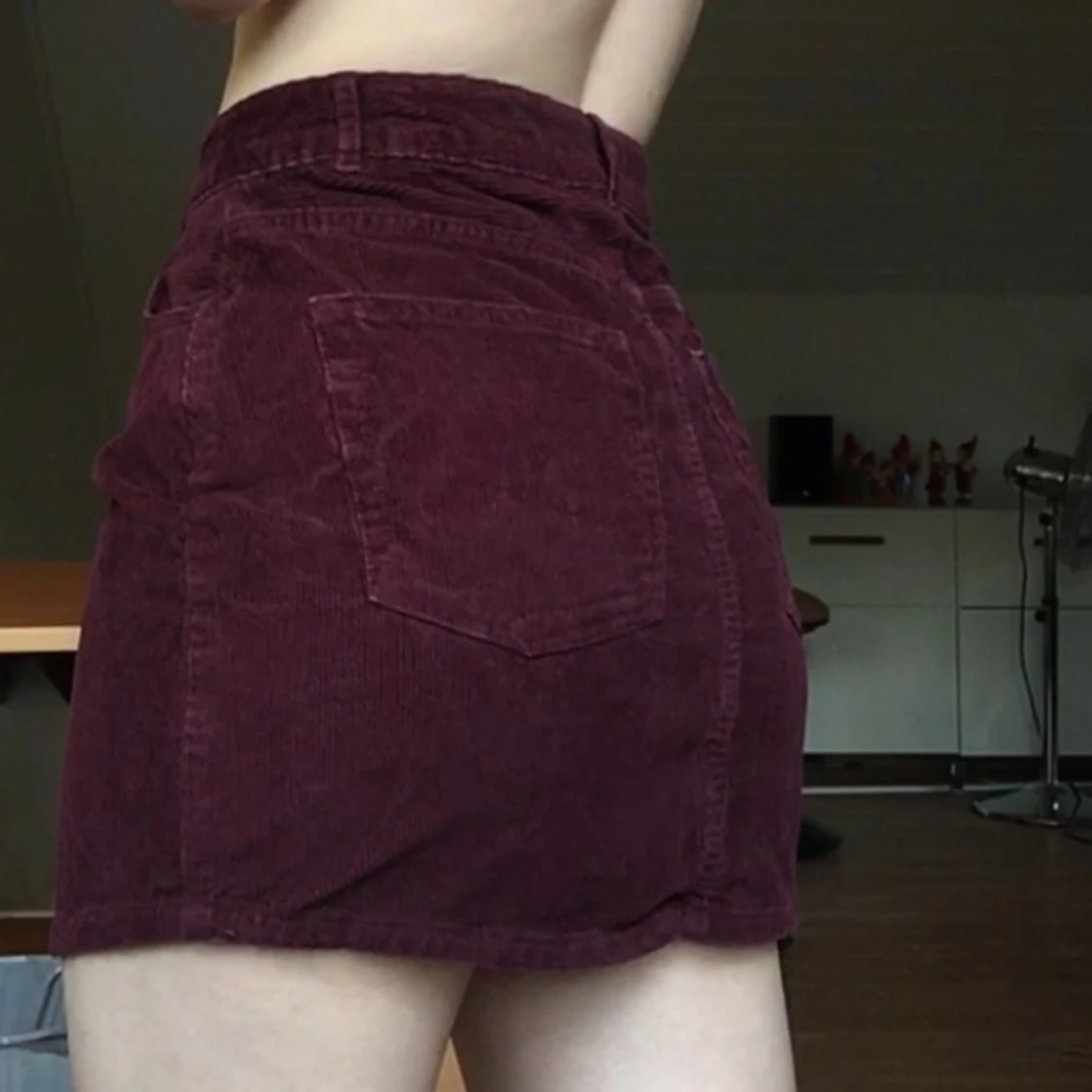 Vinröd kjol i manchestertyg - 90