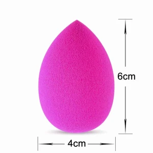  - STOR HELT NY FOUNDATION SPONGE FÄRG:MÖRKROSA. -Skickas inplastad kvar i förpackningen .* leveras i en guldigtyg etuiet. Se bilderna. Bjuder även på portot. 