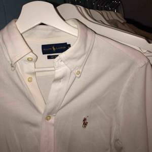 Äkta Ralph Lauren skjorta, originalpris 1000kr