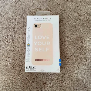  - Ideal of swedal of sweden case eller skal från Therese Lindgrens collektion med dem. Helt oöppnat & plomberat.