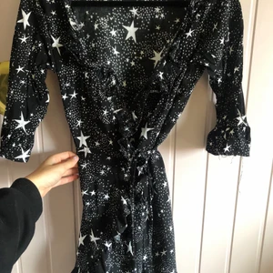 Klänning - Klänning från motel rocks i storlek 36. Använd 1 gång