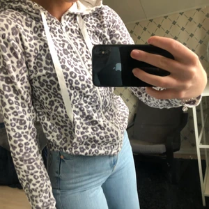 Kofta - Kofta från Gina. Nästan aldrig använd, priset är inkl frakt