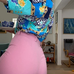 Vintage blus/skjorta - Säljer denna vintage blus! Väldigt bra skick men använder den inte. Strl S! 