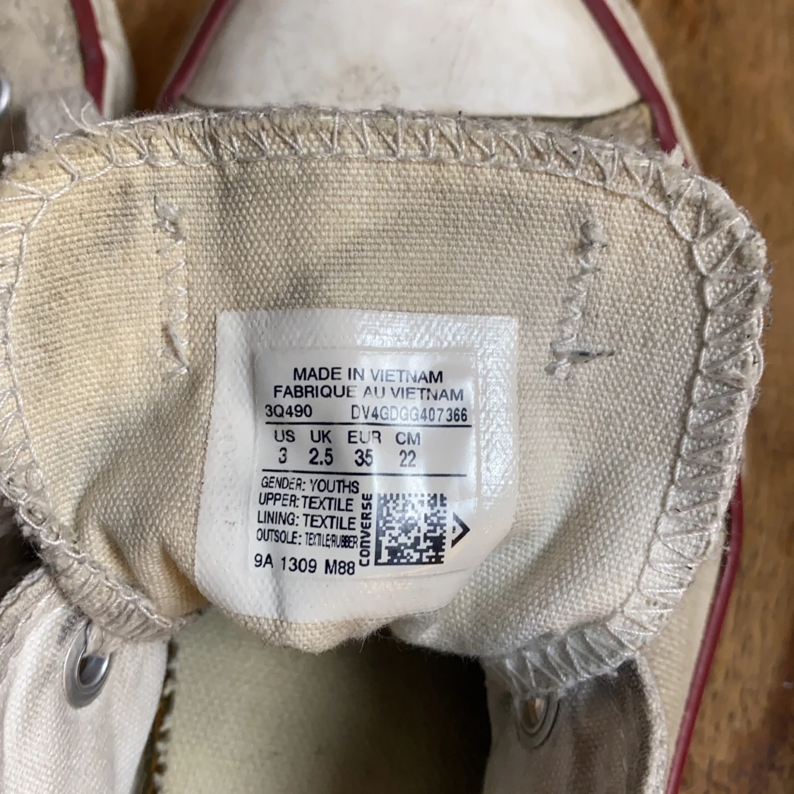 Converse vita låga storlek 35 - 91