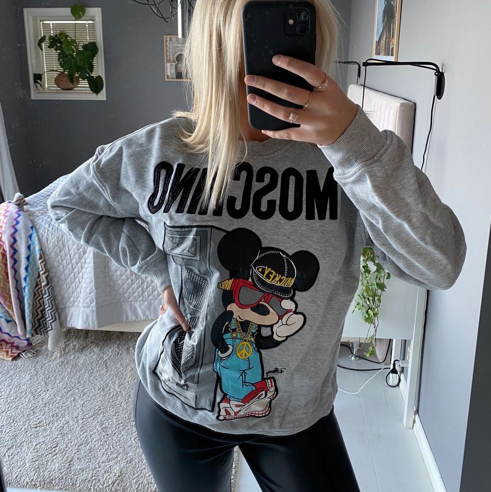 HM X MOSCHINO tjocktröja | Plick Second 