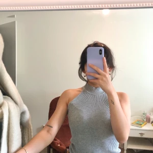 TURTLE NECK TOP  - Turtleneck topp från BIKBOK, storlek xs, felfri! 