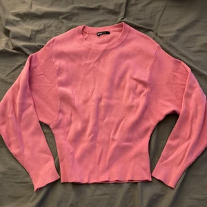 Rosa stickad tröja  - Helt ny rosa tröja från Gina tricot strl Xs! Aldrig använd 