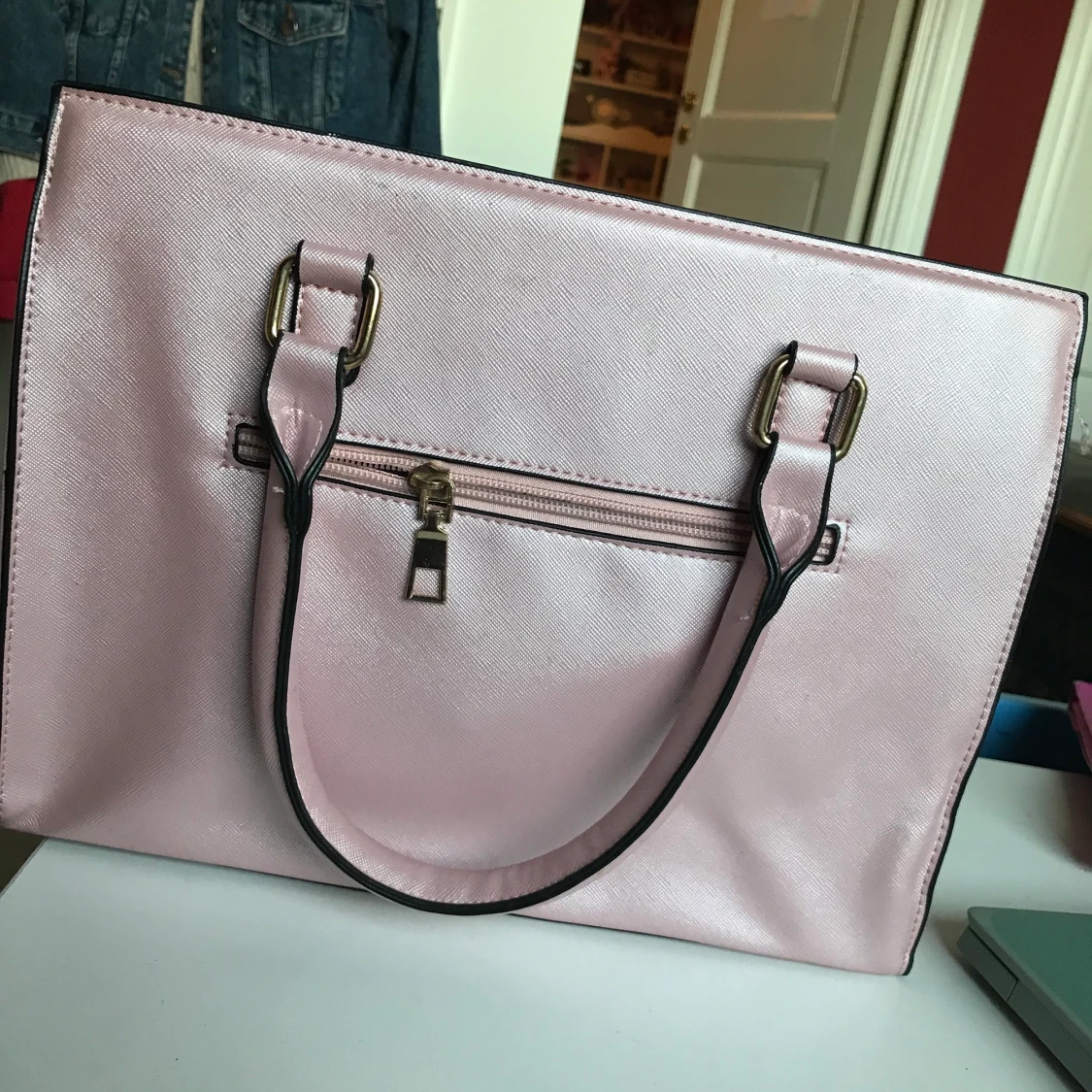 Rosa handväska 