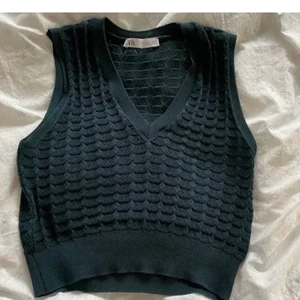 Populär Zara väst!! (Lånad bild)  - Säljer nu min snygga tröja från zara strl s 💕💘💞