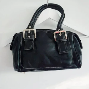 Skinnväska, handväska  - Supersöt handväska i skinn. 