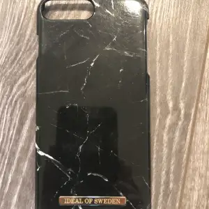 Passar iPhone 7/8 Plus. Bra skick. Köparen står för frakten