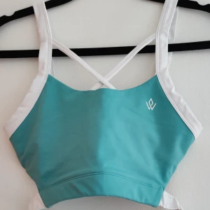 Sport-bh Workout Empire S - Sport-bh Workout Empire S. Blå Ny